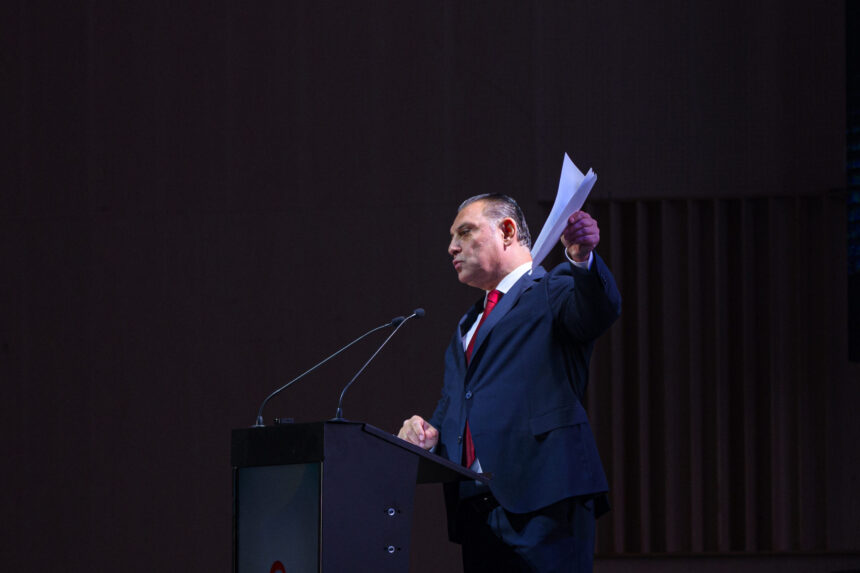 deputatul nicolae paun nu mai votez la indicatiile conducerii grupului minoritatilor 68deca56e4ba8