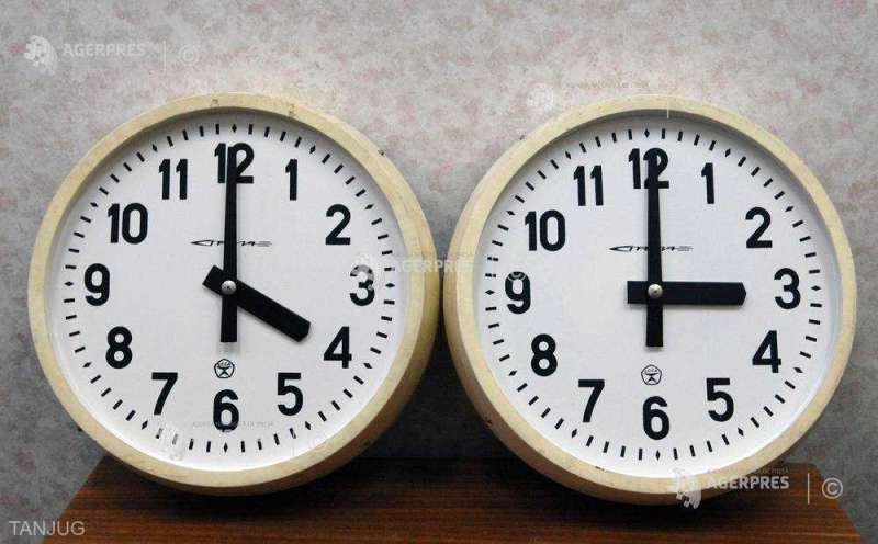 documentar romania revine la ora oficiala timpul legal roman 25 26 octombrie 68fc769080544