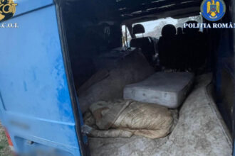 doi barbati din iasi arestati dupa ce au fortat doua persoane sa cerseasca pentru ei victimele au fost tinute in conditii inumane 69021f95998bb