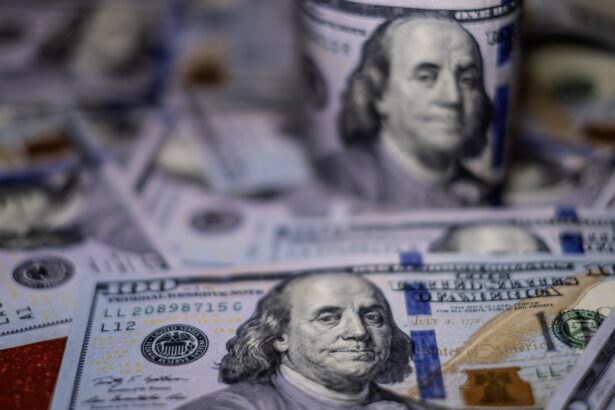 dollar falls on u s government shutdown now on pace for worst annual decline in 22 years 68dd2b16c326a
