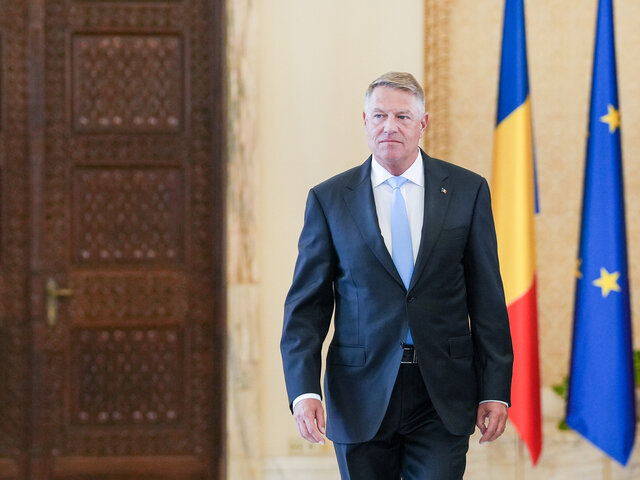 dominic fritz intrebat daca iohannis a stricat mitul neamtului in politica romaneasca a stricat multe posibil si acest mit 68fe77e2cb13a