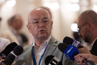 emil boc reactioneaza in urma deciziei ccr privind pensiile magistratilor o gaselnita a curtii 68f7a5572506e