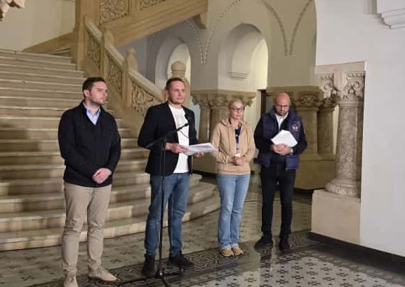 explozie in capitala prefectul andrei nistor locatarii afectati beneficiaza de pana la sapte zile de cazare la hotel 68f3deeb29f32