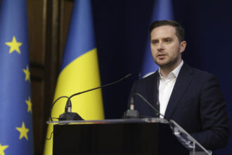 explozie in capitala primarul general interimar stelian bujduveanu despre situatia blocului avariat vom reconstrui imobilele oamenilor ramanand in proprietatea lor 68fa3981ebed2