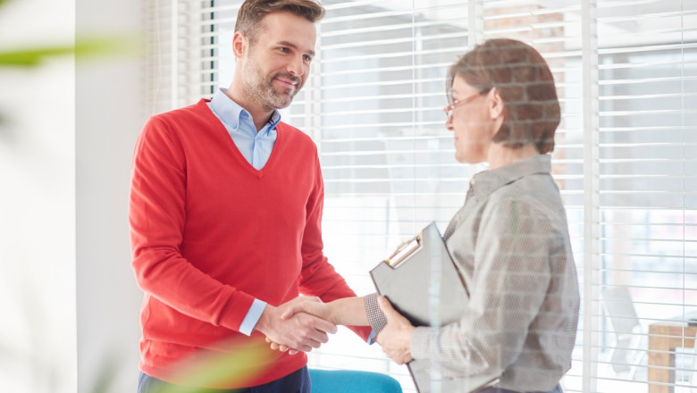 firmele care angajeaza persoane de peste 30 ani pentru a le califica vor primi o subventie lunara de 2 250 lei ucenic 68f7998d48636