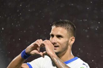 fotbal jucatorul mihnea radulescu universitatea craiova va fi operat in italia in urma accidentarii din meciul cu fcsb 68e4e9348d614