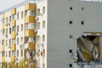 foto primele 4 familii afectate de explozia din rahova mutate in locuinte mobilate si utilate 111 de persoane sunt cazate in hoteluri 68f65acfb2408