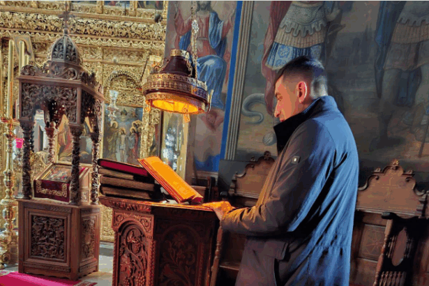 george simion se afla pe muntele athos m am rugat mult pentru victime si pentru romania 68f49556cdbdf