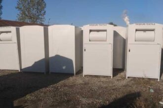 gorj au sosit primele containere destinate colectarii hainelor vechi 68ecbe5779d69