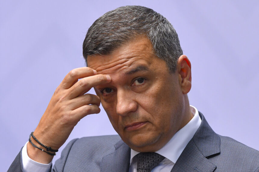 grindeanu ii cere lui bolojan sa retraga nominalizarea oanei gheorghiu pentru functia de vicepremier gheorghiu a avut mai multe derapaje la adresa lui donald trump 69012e7648406