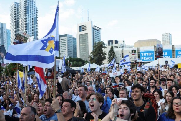 hamas releases first seven of 20 israeli hostages after more than 780 days in gaza says idf 68ec9b47408c0