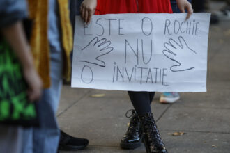 impreuna pentru siguranta femeilor mars in capitala si alte orase din tara 68f4d82b13f71