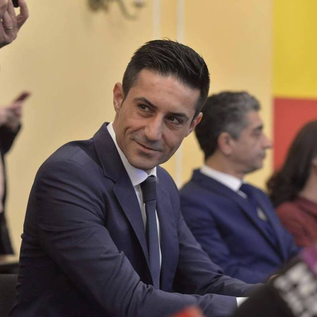 lia olguta vasilescu spre disperarea unora cred ca la psd va fi un congres foarte lin claudiu manda a avut o discutie cu sorin grindeanu ca sa fie secretar general pe motiunea lui 68ee96986da82