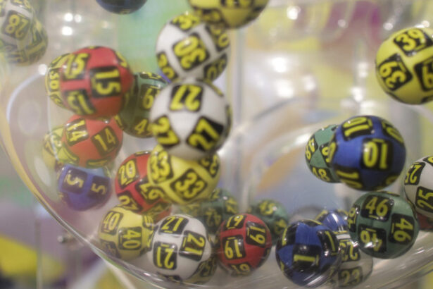 loto 6 49 joker 5 40 noroc duminica 12 octombrie 2025 la 6 49 reportul la categoria i depaseste 764 milioane de euro 68eb45b224d8a