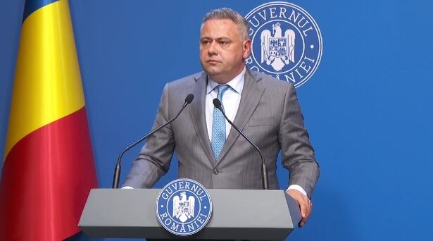 ministrul agriculturii anunta ca nu poate participa la ora guvernului in plenul camerei deputatilor 68e3abad1ce99