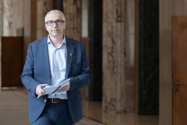 ministrul justitiei daca nu exista opozitie la extradare potra va fi adus rapid in romania 69035093bbf8f