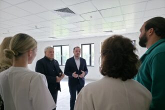 ministrul sanatatii anunta noi proiecte in cadrul unui spital din judetul vaslui 68ebd13164753