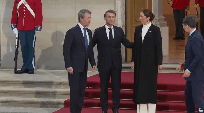 nicusor dan noua gafa de protocol la copenhaga presedintele romaniei reticent sa se fotografieze cu macron si oficialii danezi 68dd8a6538104