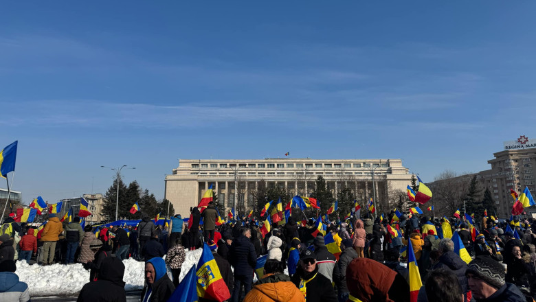 patru confederatii sindicale protesteaza azi in piata victoriei impotriva masurilor de austeritate 6901b1715d66b