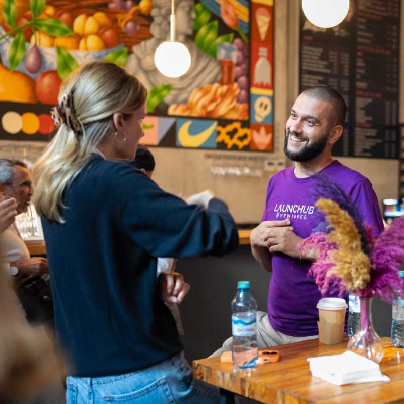 peste 3 000 de investitori si lideri in tehnologie au participat la how to web 2025 de la bucuresti 68e4ff8968715