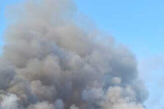 prahova incendiu cu degajari masive de fum la aricestii rahtivani a fost emis ro alert 68fa41aa530e0