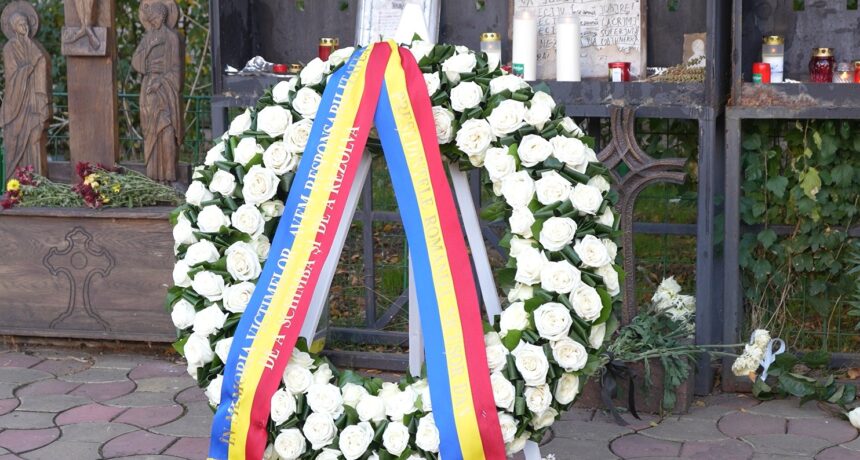 presedintele nicusor dan a depus o coroana de flori in memoria victimelor de la clubul colectiv 6903124e1361f