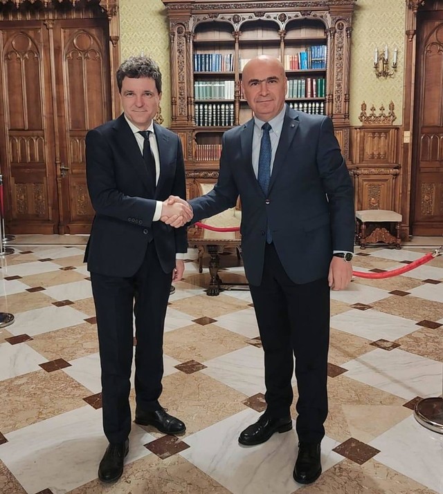 presedintele nicusor dan discutii cu premierul ilie bolojan despre situatia din coalitie surse 6901ea3cbef57