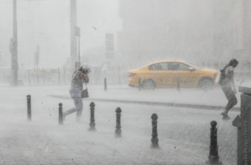 primaria sector 2 ofera compensatii pentru masinile distruse de fenomene meteo extreme 68dfe014ea410