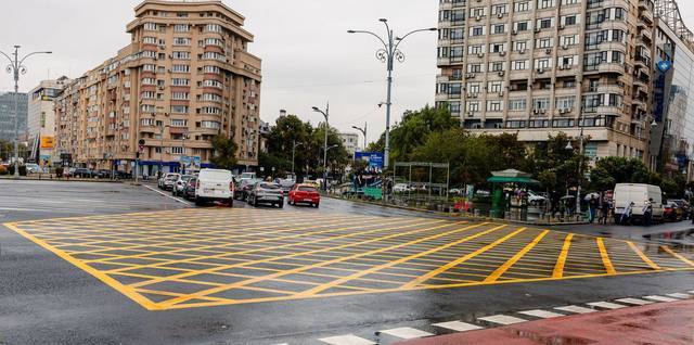primarul general interimar al capitalei anunta o noua masura pentru fluidizarea traficului la piata victoriei intersectia ramane libera si traficul se misca mai bine 68de96eb3283f