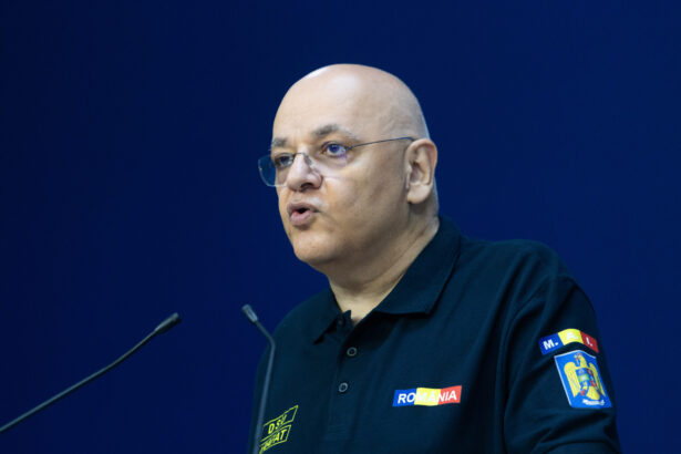 raed arafat contesta postarile care minimalizeaza codul rosu de ploi situatiile grave pot aparea in orice moment apel la populatie pentru informare din surse oficiale 68e618a7dce07