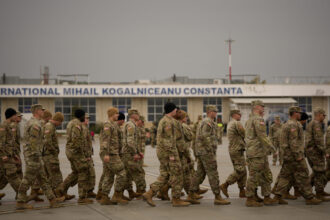 romania informata de sua cu privire la retragerea unor trupe americane budapesta ne poarta de grija va pierde romania protectia americana mosteanu as fi vrut sa nu fie asa 69023603edb00