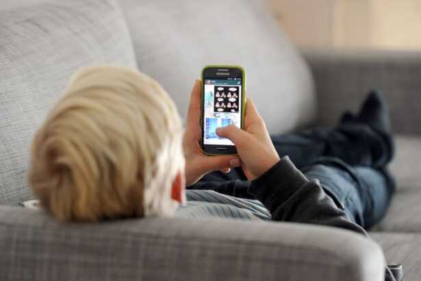 senatul a adoptat legea majoratului digital copiii sub 16 ani vor putea accesa platforme online doar cu acordul parintilor 68e3ef8529a30