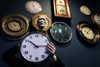 sfarsitul schimbarii orei in europa cate tari ue din cele 27 trebuie sa spuna da propunerii 68ff29882a691