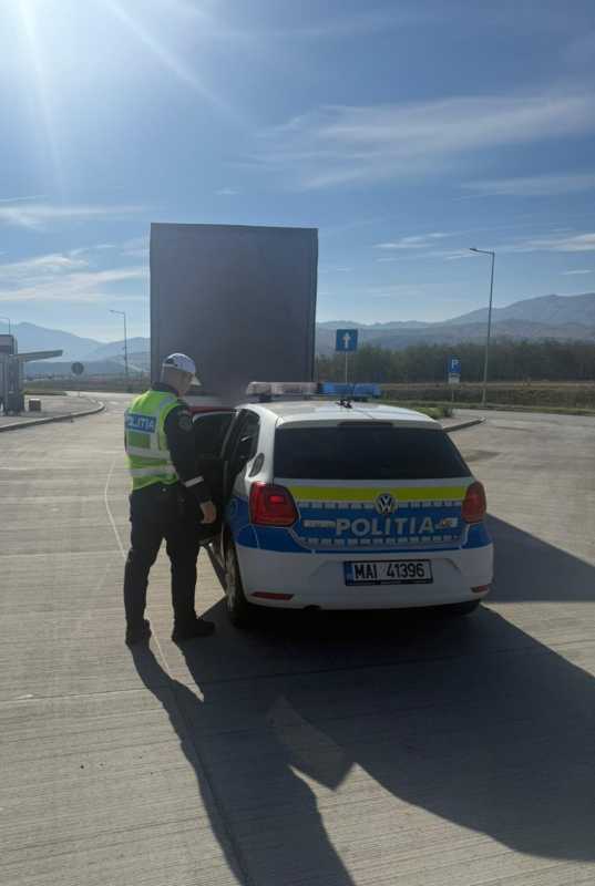 sibiu un sofer de tir cetatean strain retinut dupa ce a fost prins baut la volan pe autostrada a1 68f90684eba35