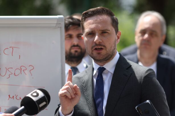 stelian bujduveanu ia in calcul o candidatura la primaria generala am acest drept de a gandi ca as putea fi si primar plin 68ebd7618506a