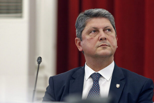 titus corlatean invitat sa faca parte din viitoarea conducere a psd oferta ramane deschisa si acum 68fbd5fa91624 scaled 1