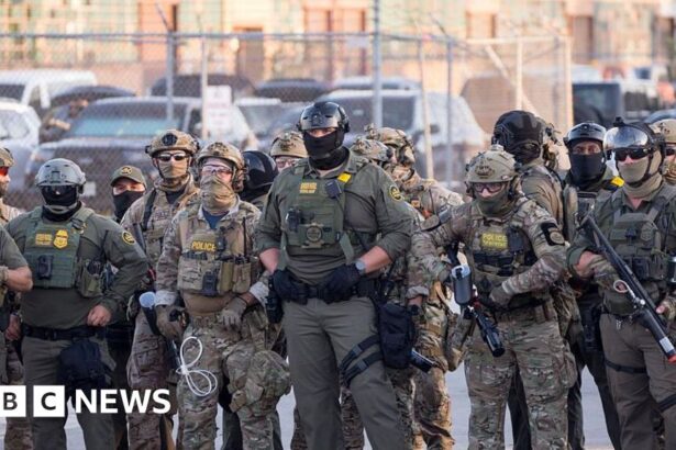 trump authorises deployment of 300 national guard troops to chicago 68e245adcf2dd