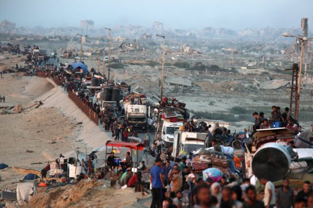 trump gives hamas three or four days to respond to his peace plan for gaza 68dc6a73ebea0