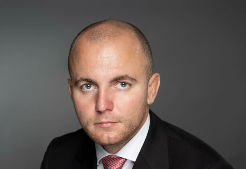 un deputat cere explicatii pentru cele 2 843 de mandate de securitate nationala emise dupa alegeri 6900e47033da1