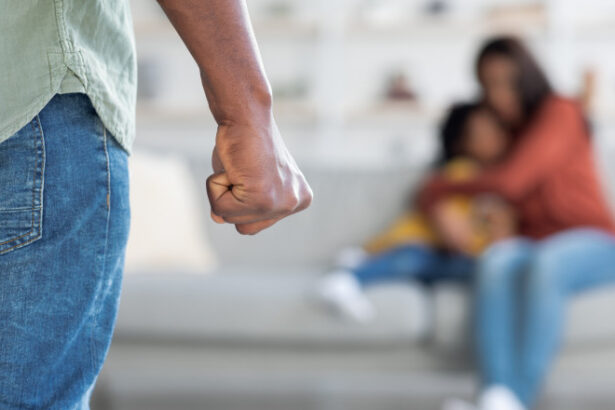 un roman si a transformat casa intr o inchisoare domestica pentru sotie si copii ani de teroare violente filmate si abuzuri 68fa0c7daeaab