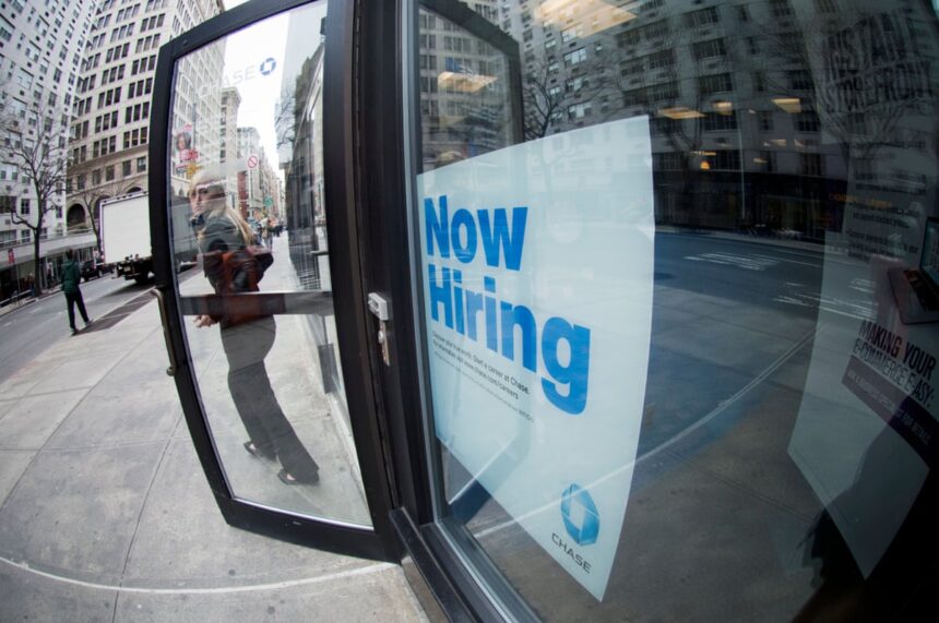 us flying blind at critical moment for economy experts warn with no jobs data amid shutdown 68dff4a9af390