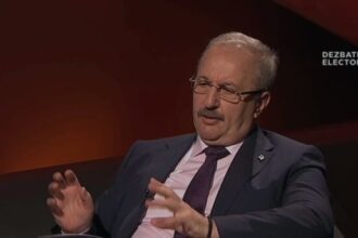 vasile dincu eu nu sunt de acord si imi pare rau ca s au facut multe campanii in ultima vreme bazate pe frica campaniile legate de frica au dezorientat electoratul 68f35cef85257