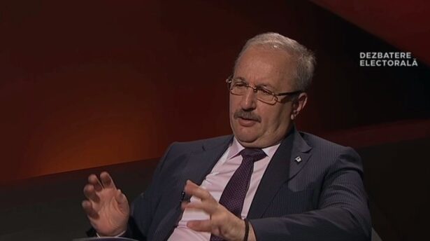 vasile dincu eu nu sunt de acord si imi pare rau ca s au facut multe campanii in ultima vreme bazate pe frica campaniile legate de frica au dezorientat electoratul 68f35cef85257