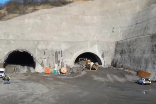 video a inceput dinamitarea primului tunel in munte de pe valea oltului cel mai dificil tronson al autostrazii sibiu pitesti 68ff6c6641441