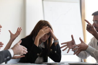 video piata muncii o provocare pentru tineri acuzati ca nu vor sa lucreze dar refuzati de angajatori din lipsa de experienta mai caut 68eb29ba0880c