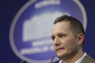 video prefectul capitalei despre interventia distrigaz inainte de explozia din rahova e o problema probabil ar trebui schimbata legislatia 68f9e1162d7e6