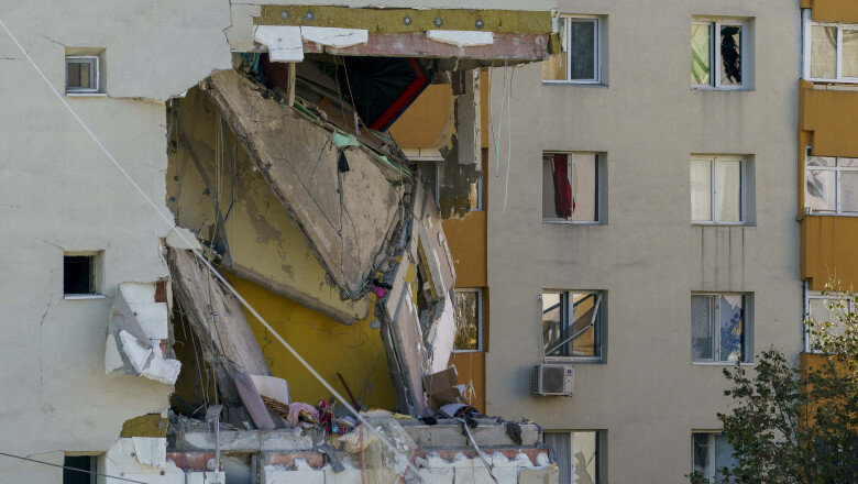 video revolta in randul locatarilor afectati de explozia din rahova statul propune reconstructia si redarea in chirie a apartamentelor 68f8b1861c3e2