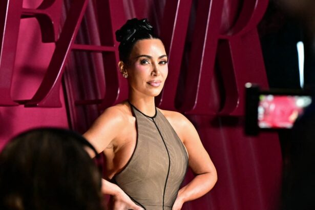 yes weve been to the moon before nasa rebuffs kim kardashian conspiracy theory 6904184a3d0c0