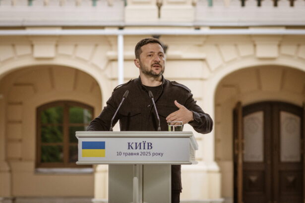 zelenski rusia a lansat peste 3 100 de drone 92 de rachete si 1 360 de bombe intr o saptamana 68eb8d3e654e6