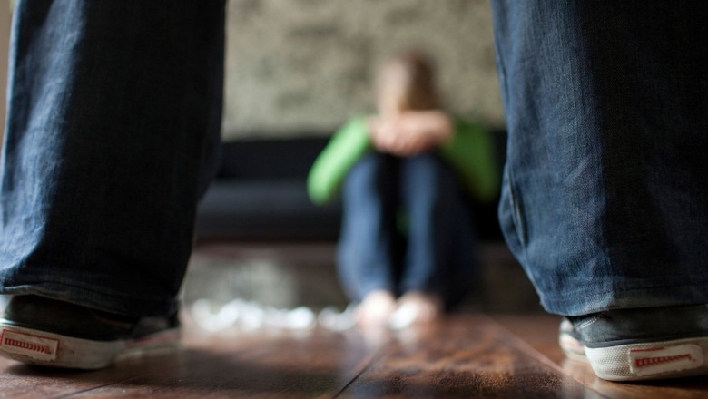 analiza violenta ne saraceste saracia genereaza violenta cum se pierd miliarde si de ce e romania vulnerabila 692578caadd51